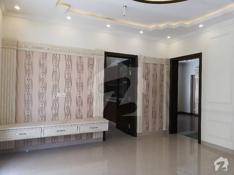 Slightly Used 10 Marla Bungalow For Sale Located In  Bahria Town  Overseas A