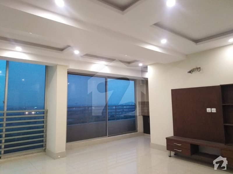 2 BED  FLAT FOR RENT AVAIBLE GOOD CONDITION IN DD BLOCK IN BAHRIA TWON LAHORE