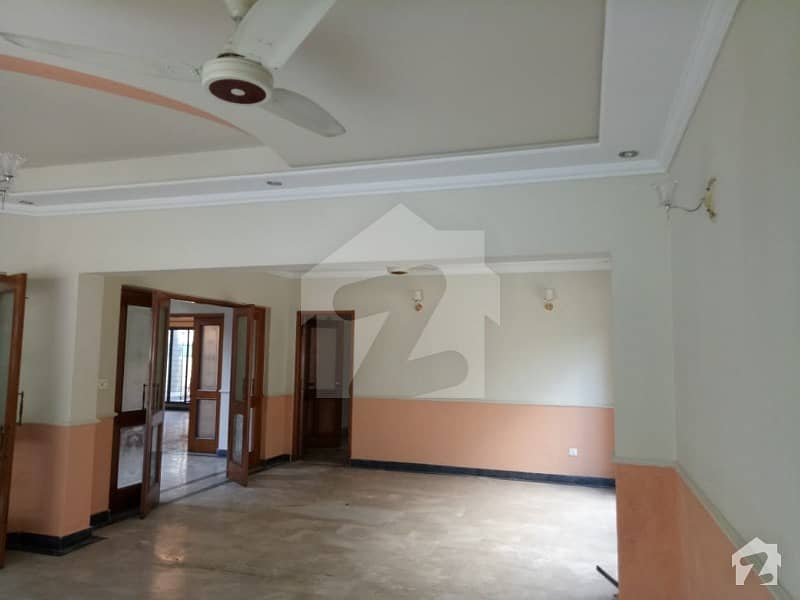 15 Marla Full House For Rent In DHA Phase 3