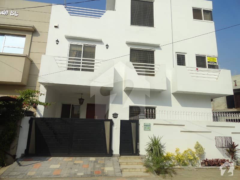 Modern Living Urban Lifestyle 2 Bed Apartment For Rent