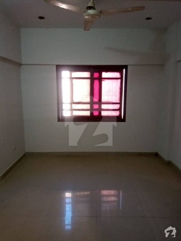 Three bed dd apartment for rent in DHA Phase 6