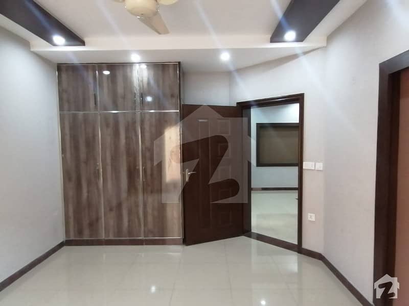 10 Marla Separate Gate Upper Portion for Rent In Punjab Society Phase 1 Near Wapda Town Lahore