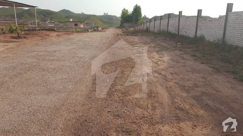10 Marla Plot Is Available For Sale