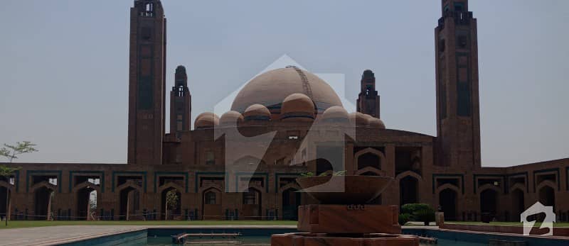 بحریہ ٹاؤن جاسمین بلاک بحریہ ٹاؤن سیکٹر سی بحریہ ٹاؤن لاہور میں 10 مرلہ رہائشی پلاٹ 92.5 لاکھ میں برائے فروخت۔
