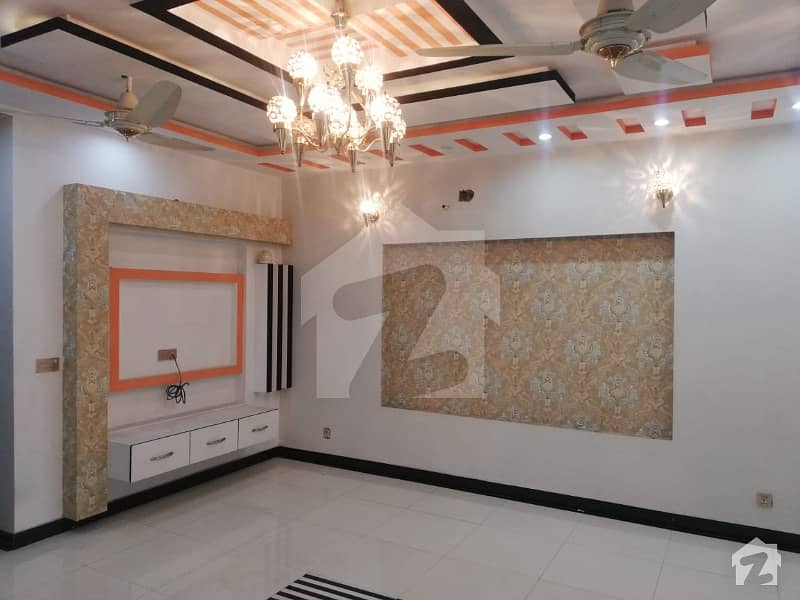 5 Marla Beautiful Upper Portion available for Rent in Block BB Bahria Town