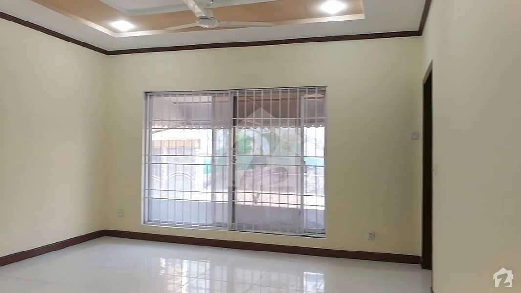 Beautiful Triple Storey House Available For Sale Fazaia Housing Scheme