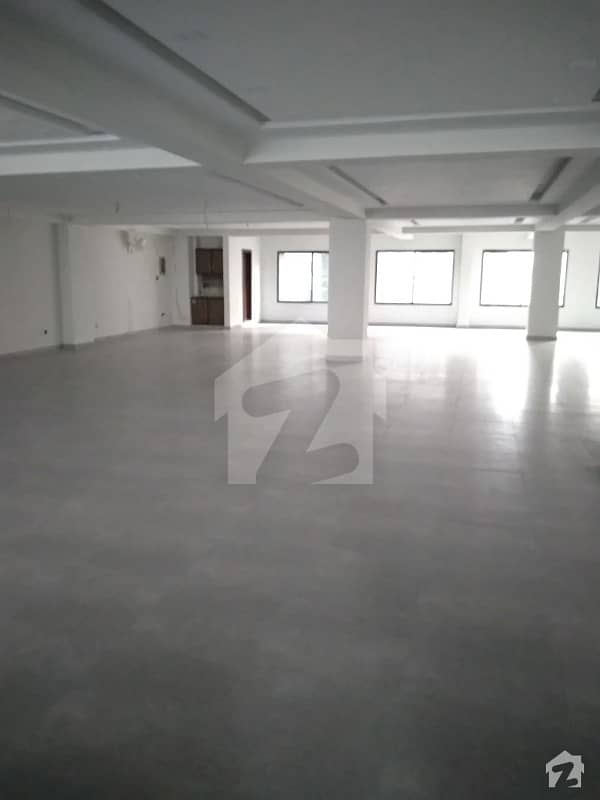 commercial hall for rent