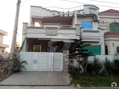 گارڈن ٹاؤن گوجرانوالہ میں 7 کمروں کا 1 کنال مکان 68 لاکھ میں کرایہ پر دستیاب ہے۔ گارڈن ٹاؤن گوجرانوالہ میں 7 کمروں کا 1 کنال مکان 68 لاکھ میں کرایہ پر دستیاب ہے۔
