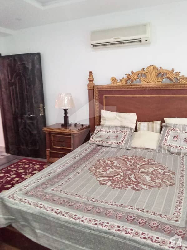 2 BED FULLY FURNISHED FLAT AVALABEL