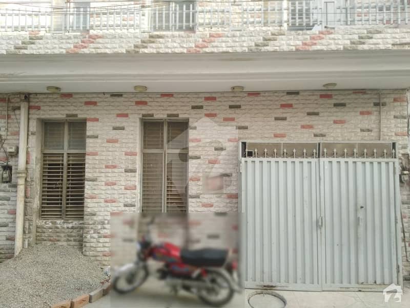 ٹاؤن شپ ۔ سیکٹر بی2 ٹاؤن شپ لاہور میں 3 کمروں کا 5 مرلہ مکان 90 لاکھ میں برائے فروخت۔