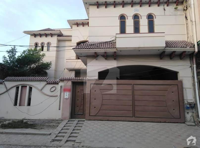 بند روڈ بہاولپور میں 5 کمروں کا 12 مرلہ مکان 2 لاکھ میں کرایہ پر دستیاب ہے۔