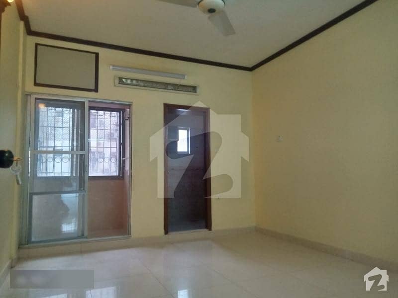 Flat Is Available For Rent Near South City Hospital