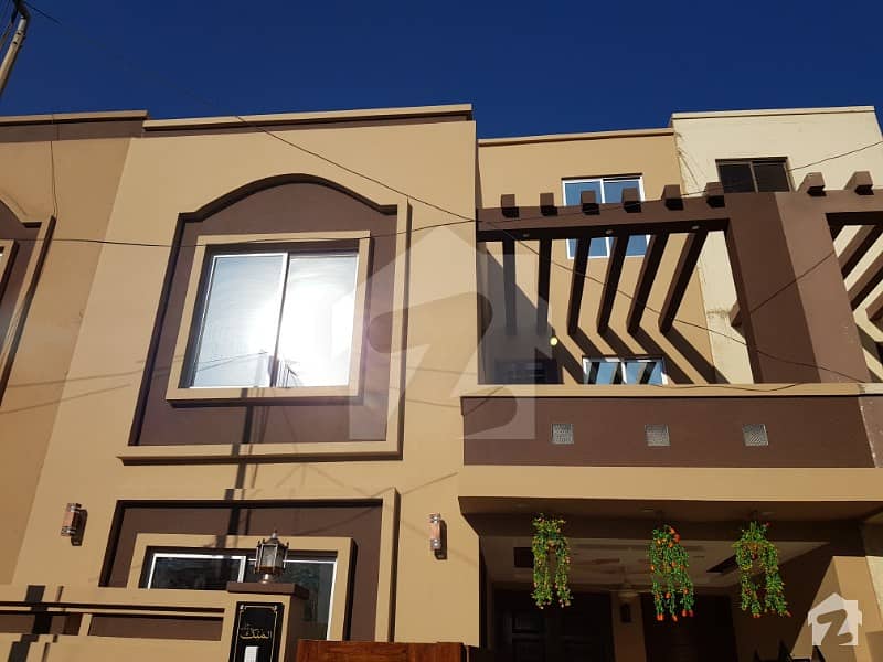 5 MARLA BRAND NEW LUXURY HOUSE FOR RENT IN BAHRIA TOWN LAHORE