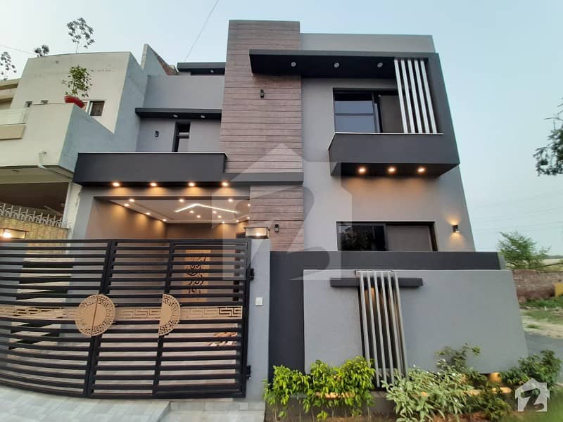 5 Marla Brand New House Double Kitchen Luxury House Available For Sale Punjab Housing Society
