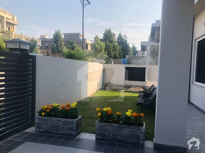 بحریہ انکلیو بحریہ ٹاؤن اسلام آباد میں 5 کمروں کا 1 کنال مکان 4.8 کروڑ میں برائے فروخت۔ بحریہ انکلیو بحریہ ٹاؤن اسلام آباد میں 5 کمروں کا 1 کنال مکان 4.8 کروڑ میں برائے فروخت۔