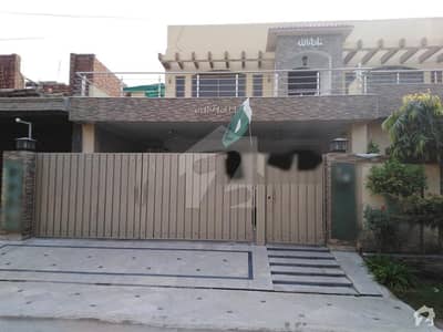 ابدالینزکوآپریٹو ہاؤسنگ سوسائٹی لاہور میں 3 کمروں کا 1 کنال بالائی پورشن 60 ہزار میں کرایہ پر دستیاب ہے۔ ابدالینزکوآپریٹو ہاؤسنگ سوسائٹی لاہور میں 3 کمروں کا 1 کنال بالائی پورشن 60 ہزار میں کرایہ پر دستیاب ہے۔
