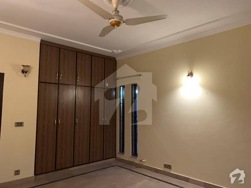 Leads Presenting Kanal Lower Locked Upper Portion With Separate Entrance In Dha Lahore