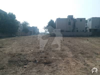 01 Kanal Corner Plot Available For Sale In Dha Phase 4 GG Hot Location