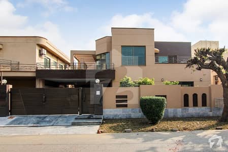 Beautiful Design Bungalow For Sale At Prime Location In Low Price Beautiful Design Bungalow For Sale At Prime Location In Low Price