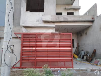 Here Is A Good Opportunity To Live In A Well-Built House Here Is A Good Opportunity To Live In A Well-Built House