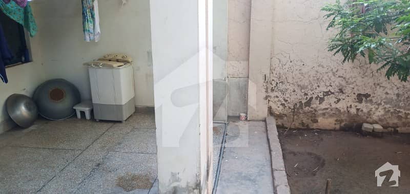Low Price 1 Kanal Used House For Sale In Model Town