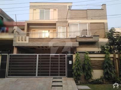 Here Is A Good Opportunity To Live In A Well-Built Portion Here Is A Good Opportunity To Live In A Well-Built Portion