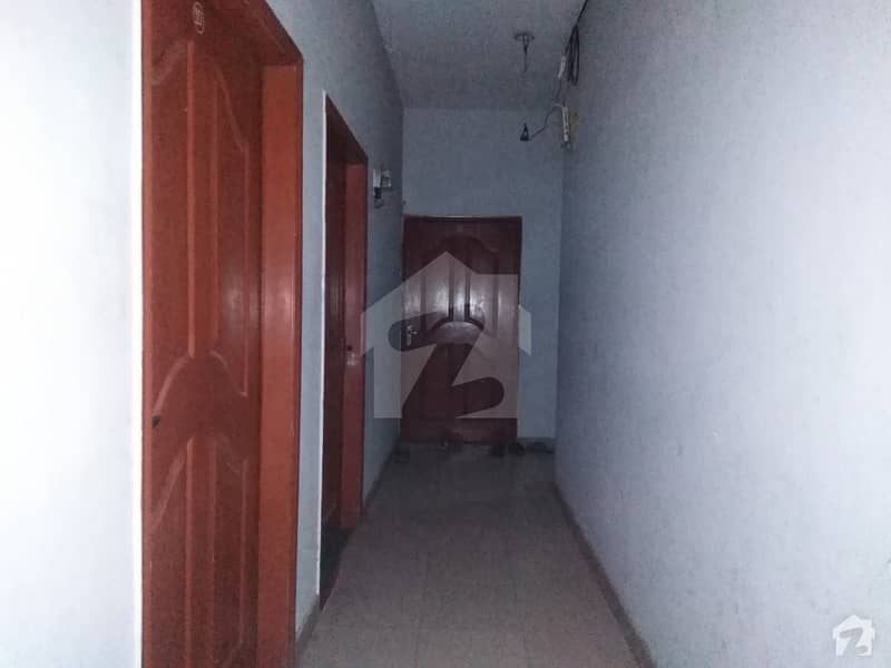 گلبرگ لاہور میں 3 کمروں کا 1 مرلہ کمرہ 7 ہزار میں کرایہ پر دستیاب ہے۔