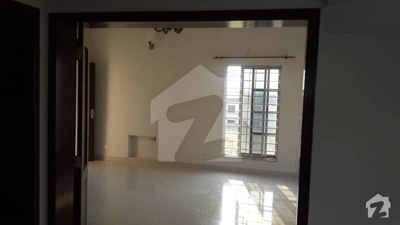 10 Marla House Available For Rent In Dha Phase 2