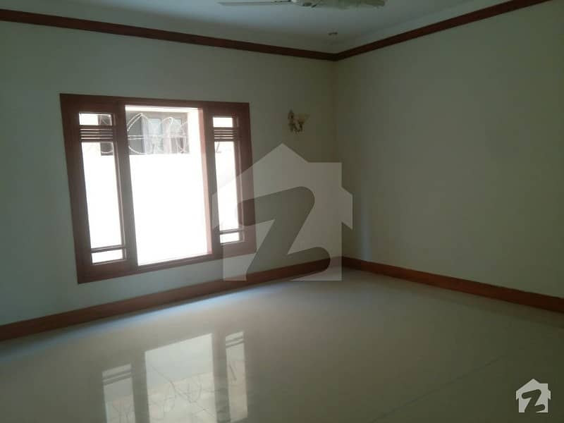 1000 Yards Bungalow Lower Portion On Rent At Phase 4 DHA