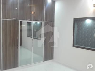 LIKE BRAND NEW 10 MARLA HOUSE AVALABLE WITH GAS LIKE BRAND NEW 10 MARLA HOUSE AVALABLE WITH GAS