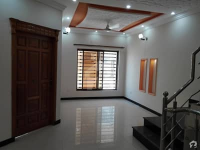 پی ڈبلیو ڈی ہاؤسنگ سکیم اسلام آباد میں 5 کمروں کا 10 مرلہ مکان 1.35 کروڑ میں برائے فروخت۔ پی ڈبلیو ڈی ہاؤسنگ سکیم اسلام آباد میں 5 کمروں کا 10 مرلہ مکان 1.35 کروڑ میں برائے فروخت۔