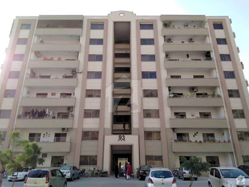 عسکری 5 ملیر کنٹونمنٹ کینٹ کراچی میں 4 کمروں کا 13 مرلہ فلیٹ 70 ہزار میں کرایہ پر دستیاب ہے۔