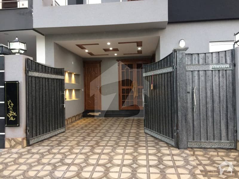 5 Marla Brand New Ideal Outclass House For Rent In Bahria Town Lahore