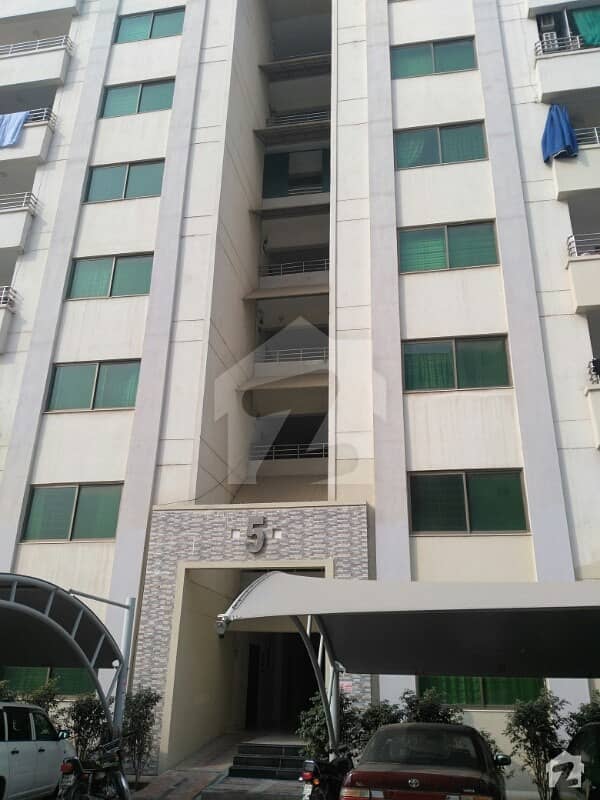 4 Bed Apartment In Askari 11  Sector B For Sale