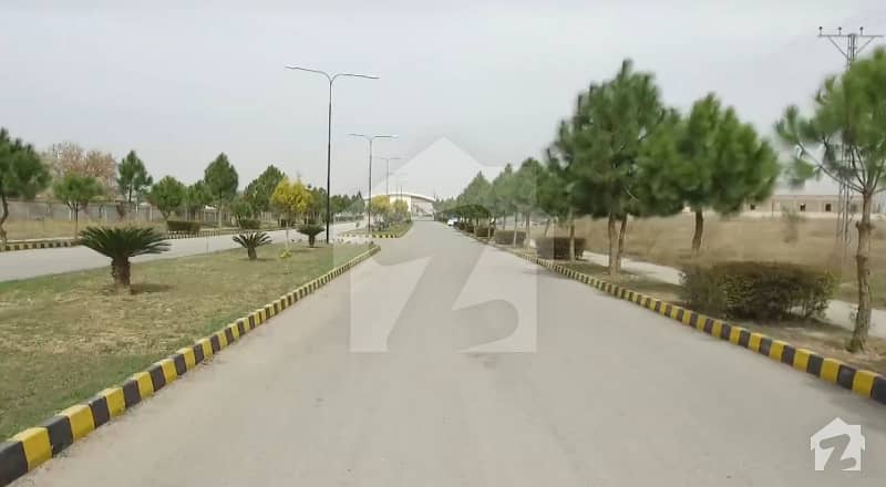 1 Kanal Developed And Possession Plot In Wapda Town Islamabad Near New Airport Islamabad