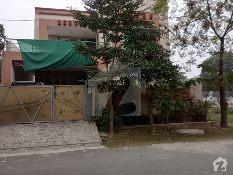 10 Marla Double Storey House For Sale Urgent At Wapda City Canal Road