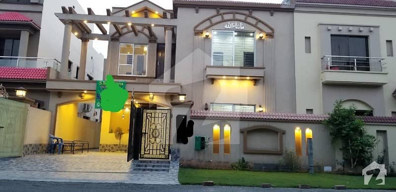 10 Marla  Brand New Designer House DD Block Bahria Town Lahore