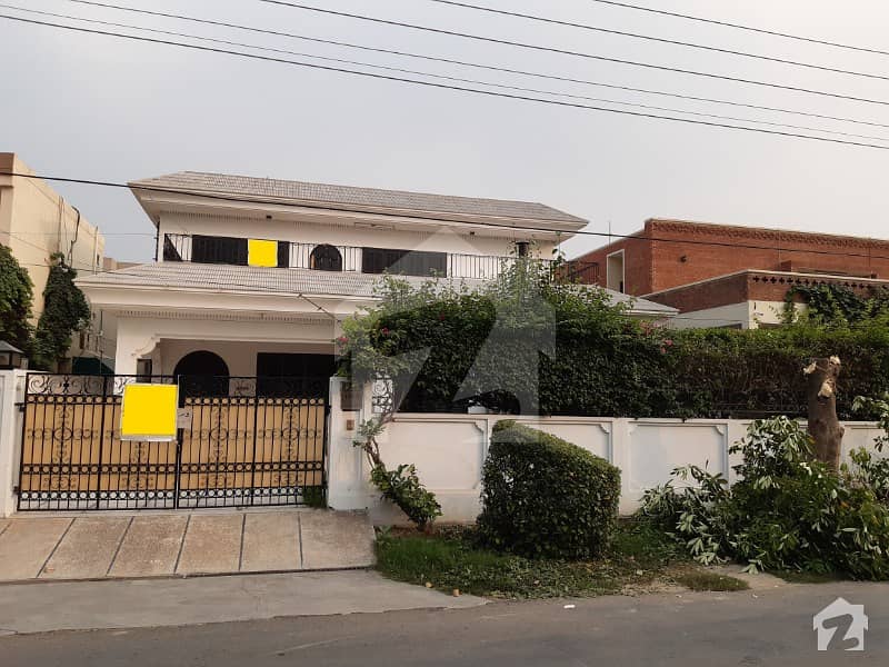 20 Marla Beautiful House Available for Rent in Phase 1 DHA Defence