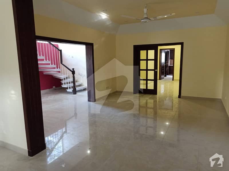 4 Bed Full House For Rent In F8 Islamabad F8, Islamabad ID20076836