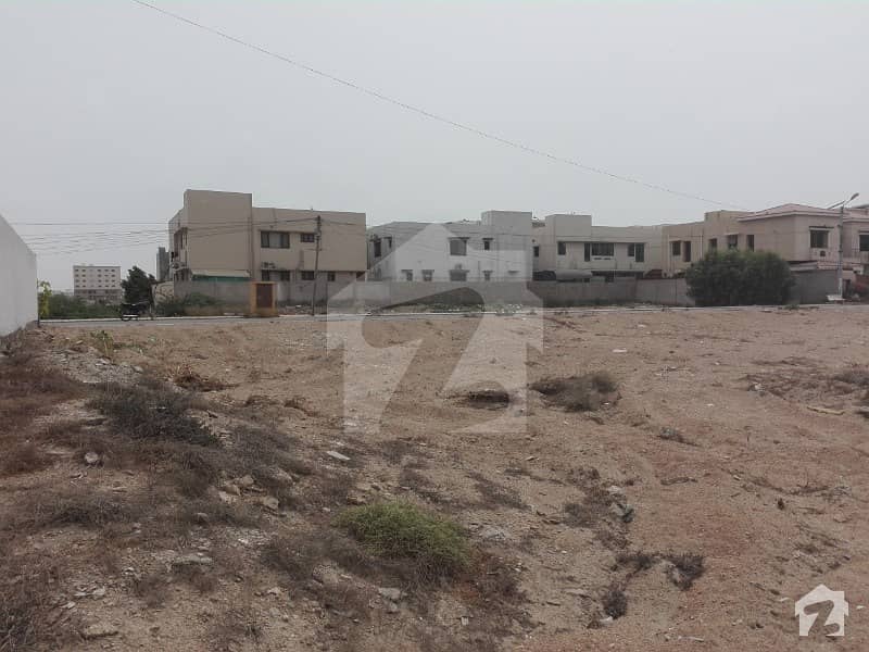 Defence Bukhari Commercial - 200 Square Yards Plot Three Side Corner For Sale