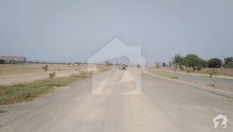 5 Marla Plot With Rs 740000 Down Payment