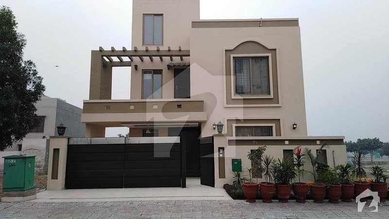 10 Marla Used House For Sale In Quaid Block Sector E Of Bahria Town Lahore