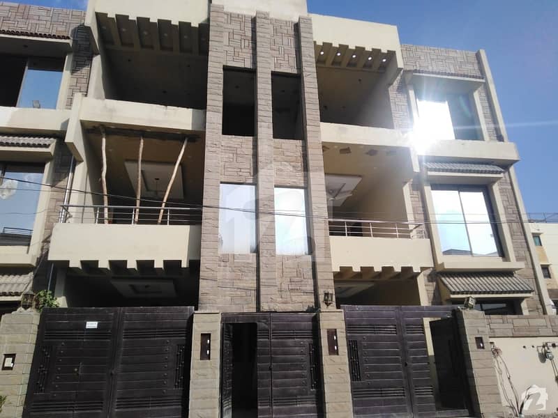 Portion Available For Sale In Gulistan E Jauhar