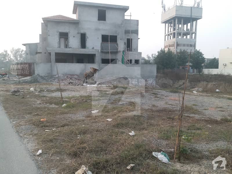 02 Kanal Hot Location Plot Available For Sale In Dha Phase 3 Y Block