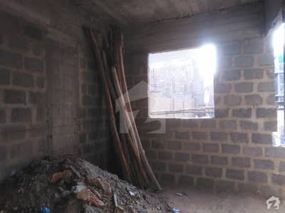 گوليمار کراچی میں 2 کمروں کا 3 مرلہ فلیٹ 35 لاکھ میں برائے فروخت۔