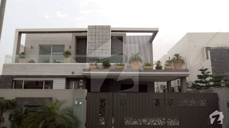 One Kanal Luxury Bungalow For Sale Near Mosque And Sector Shop