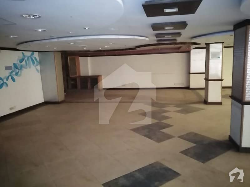 3000 Sq Feet Floor Blue Area Jinnah Avenue For Sale With Position Cda Transfer 3rd Floor