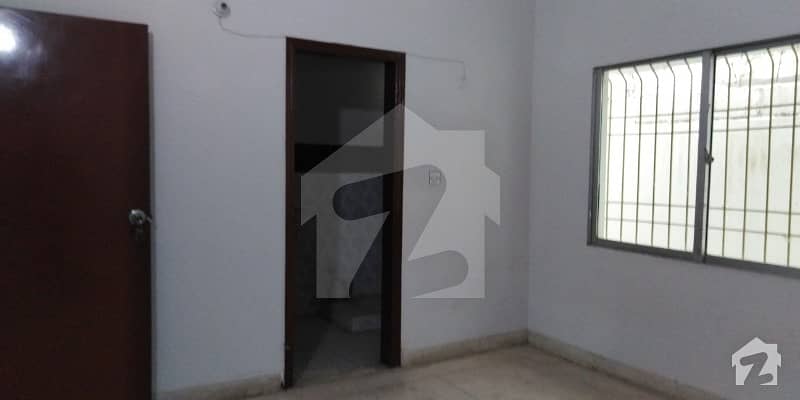 ابوالحسن اصفہا نی روڈ کراچی میں 3 کمروں کا 6 مرلہ مکان 1.75 کروڑ میں برائے فروخت۔