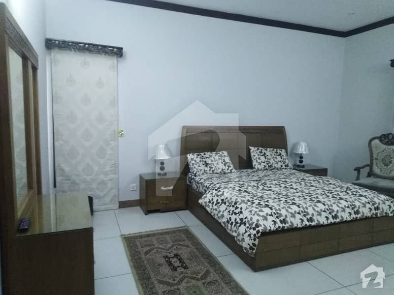 300 Square Yard Bungalow Is Available For Rent