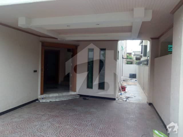 House For Rent In Gulberg 3